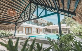 Ultra Mint Dive Resort